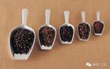 当季拼配咖啡也称为混合咖啡就是将各种单品咖啡豆混合在一起