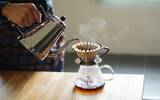手冲咖啡冲煮水温与萃取工具以及咖啡豆新鲜度的关系
