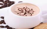 自制版摩卡咖啡的做法配方与操作教程 摩卡咖啡巧克力酱雕花技巧