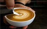 咖啡拉花教程 咖啡拉花用什么牛奶最好？最重要是三高