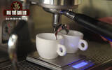 意式咖啡制作过程流程图 意式咖啡制作教学 -研磨填压萃取和打奶