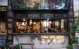 重庆搞怪有趣咖啡馆-斜屋咖啡 重庆有特色的咖啡馆推荐