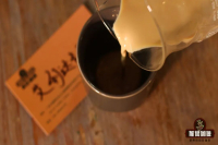 牛奶怎么萃取咖啡？咖啡豆推荐之哪些豆适合自制奶萃？奶萃咖啡的咖啡 牛奶 比例是多少？