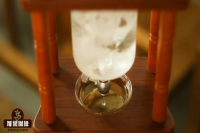 冰滴咖啡cold drip coffee为何有酒味？制作冰滴有哪些注意事项？冰滴咖啡保存期限多久？