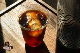冻咖啡种类及冻咖啡做法｜冰手冲、冰滴咖啡ice drip coffee、冷萃咖啡有何不同？
